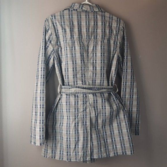 XNTRIK Cotton Short Trench | Taupe & Blue Plaid, L - Picture 6 of 15